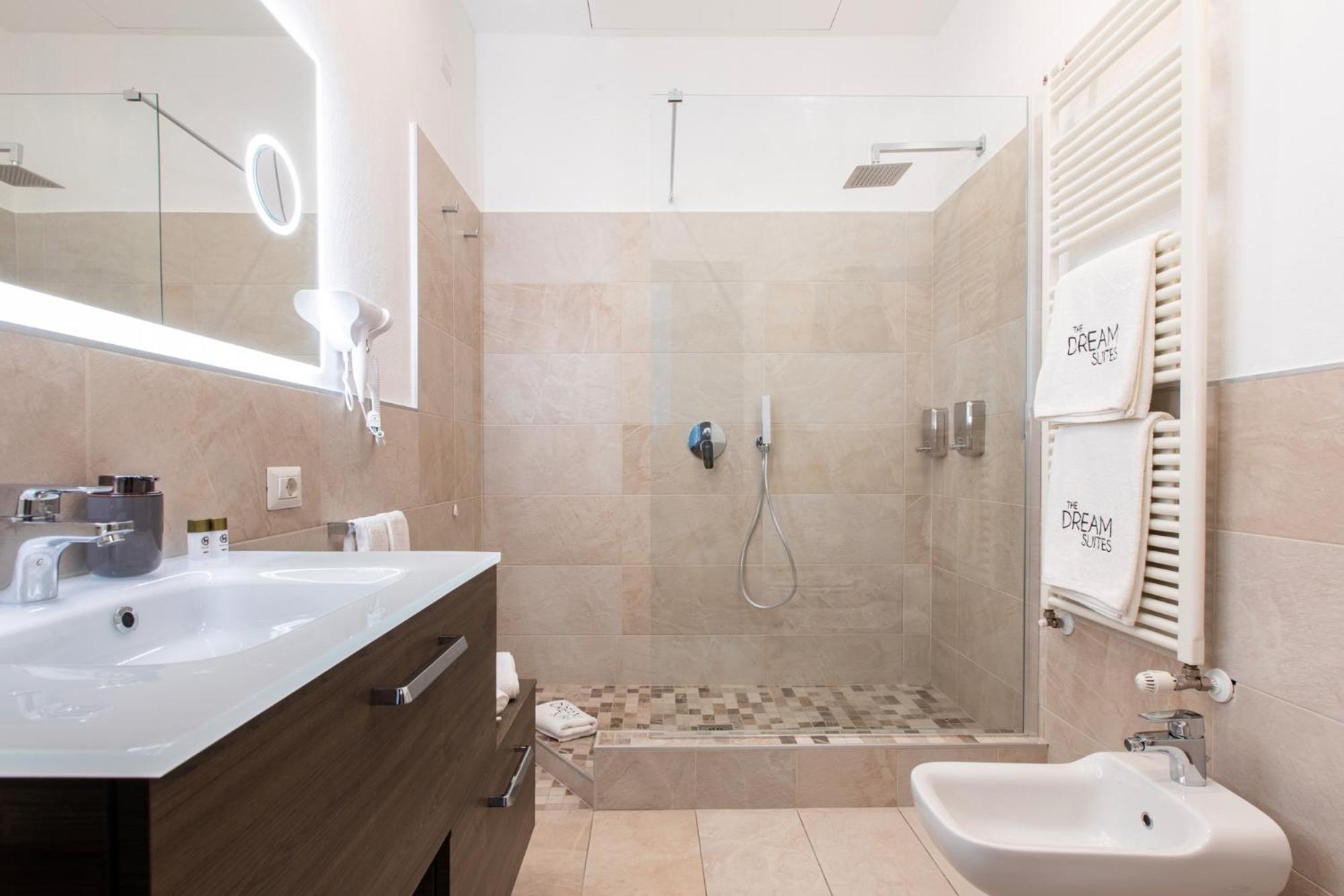 The Dream Suites Milán Habitación foto